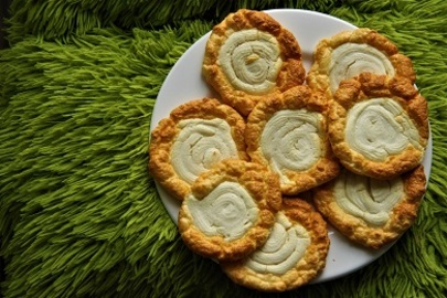 Lehke keto kolacky s tvarohovou naplni mini.jpg