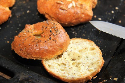 Keto bagels mini.jpg